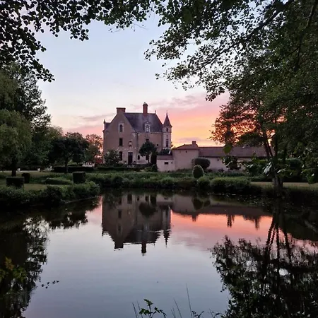 Chateau De La Verie