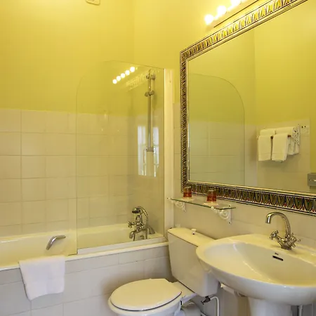 Chateau De La Verie 3*