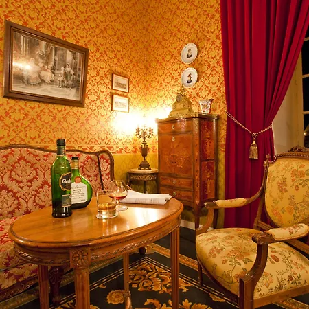 Chateau De La Verie 3*