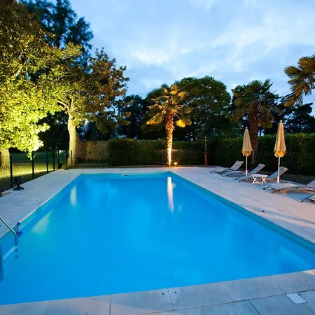 Hotell Chateau De La Verie Challans