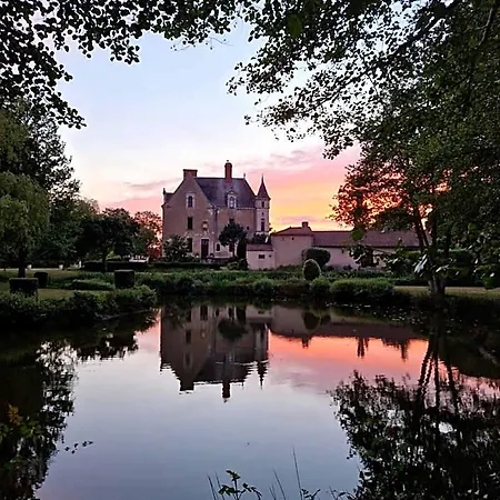 Chateau De La Verie 3*