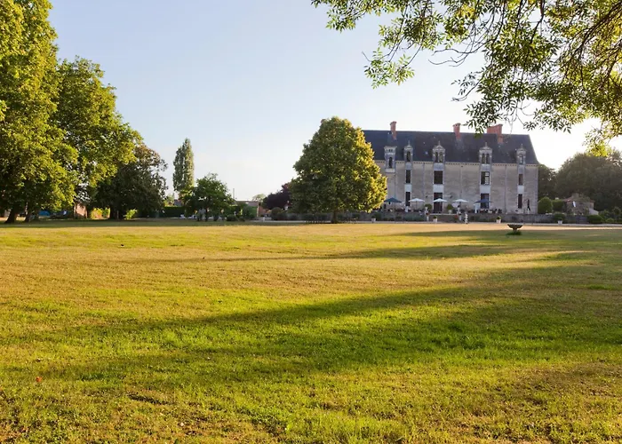 德拉韦励酒庄酒店