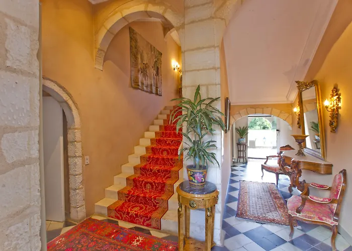 Отель Chateau De La Verie