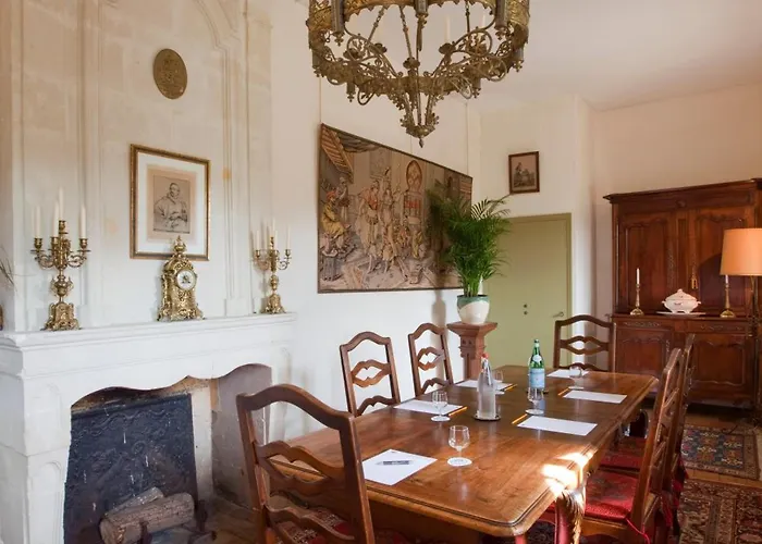 Chateau De La Verie Отель Шаллан