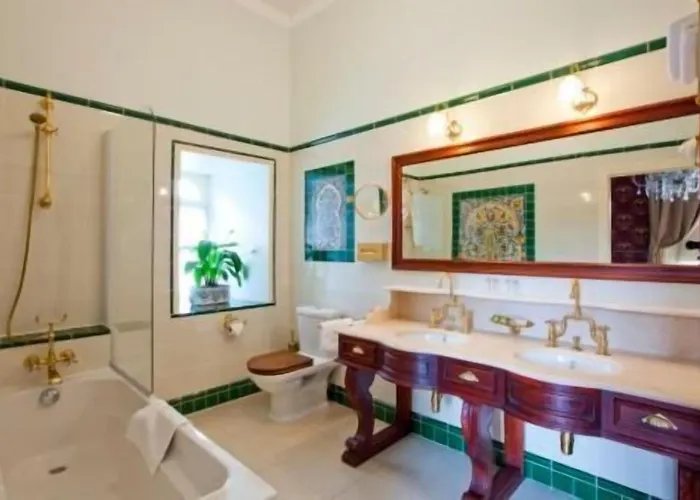 Chateau De La Verie Шаллан