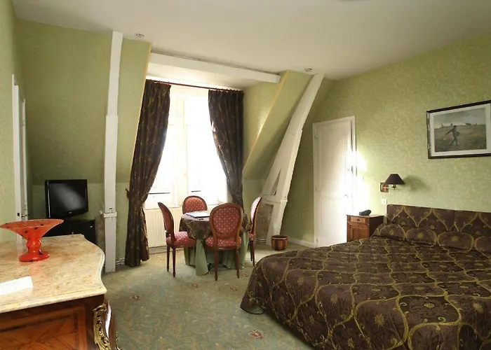 Отель Chateau De La Verie Шаллан